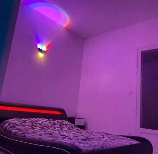 Loue 40 M2 Avec Son Patio Jacuzzi *